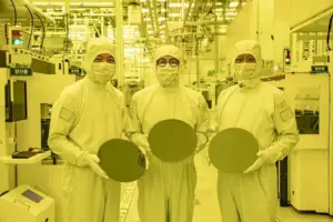 Инженерните екипи на Samsung усвояват все по тънки технологични процеси за