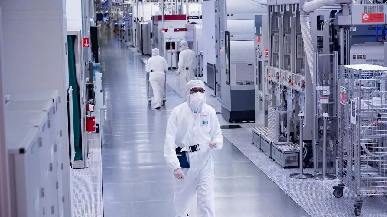 Intel се очертава като основният бенефициент от закона за чиповете