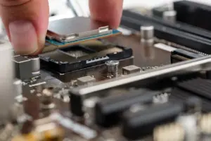 Около 54 милиона чипа за компютри са доставени през второто