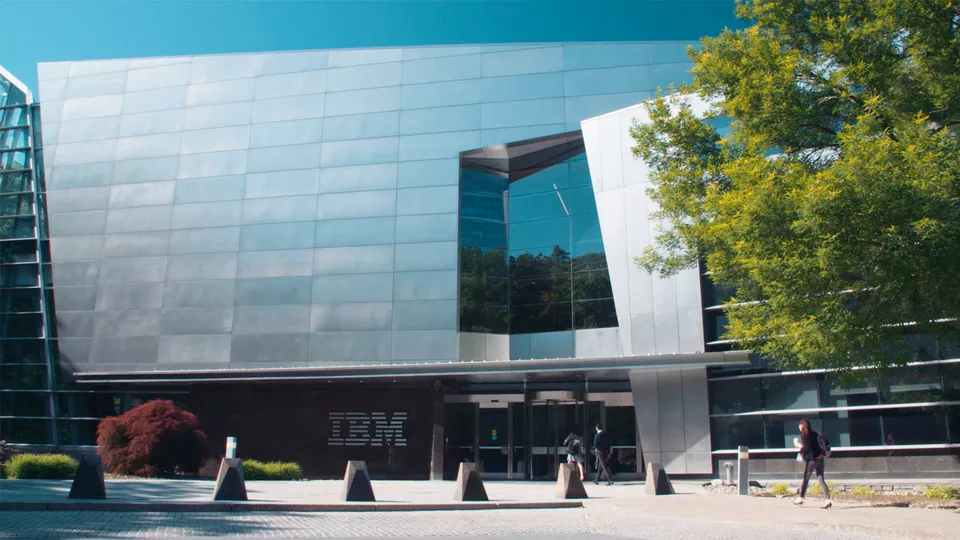 IBM разширява портфолиото си с продукти на своя партньор Software