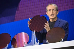 Intel ръководена от Пат Гелсингър получи 48 7 млрд долара приходи