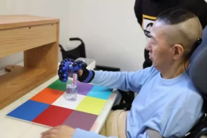 Китайски пациент придоби ценни двигателни умения благодарение на имплант  снимка Handout