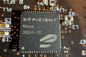 Тестовият чип Monza който е 100 пъти по енергийно ефективен от