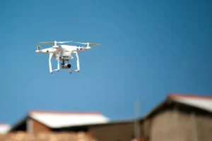 Поверителността и точността са очевидни проблем на снимките с дронове снимка