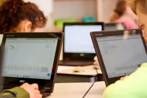 Дигиталната трансформация на образованието е дългосрочен ангажимент на Acer  снимка Acer Производителят