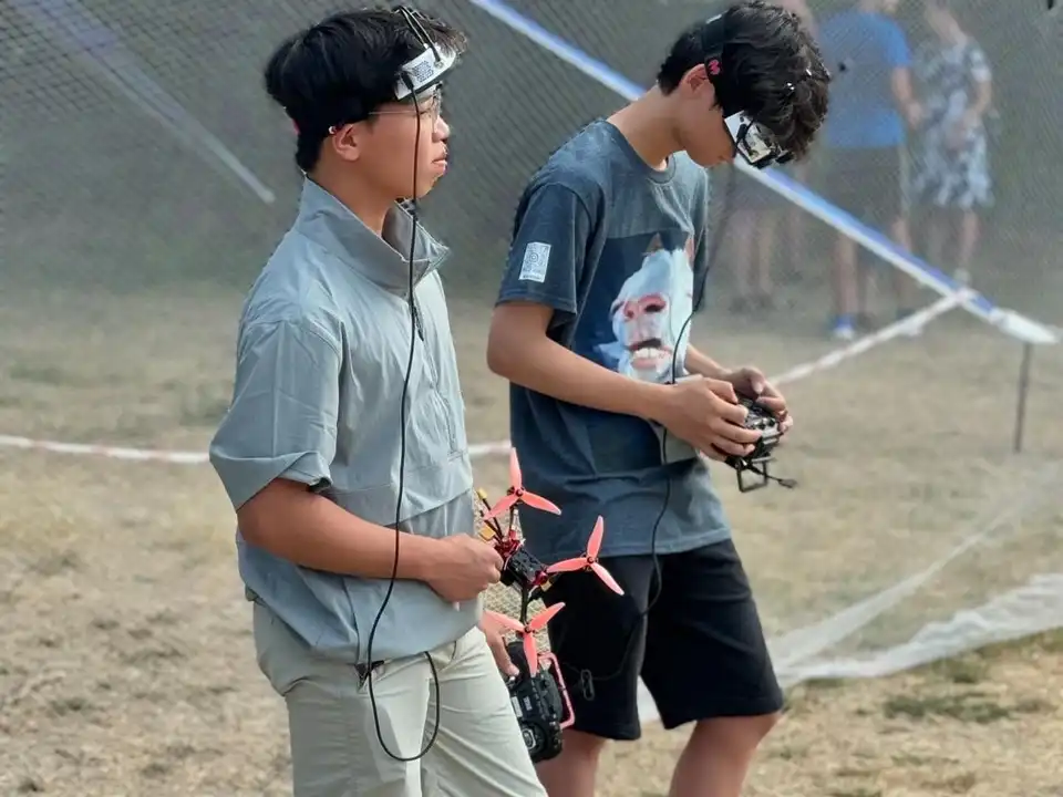 Победителите в тазгодишното издание на надпреварата Dron Cup Varna FAI