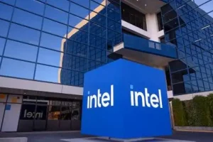 Акциите на Intel паднаха с 34 6 след обявяване на тримесечните