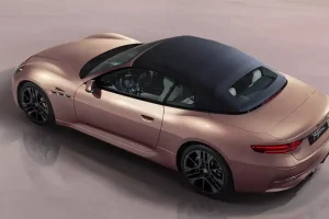 Maserati GranCabrio Folgore e първият изцяло електрически кабриолет в луксозния