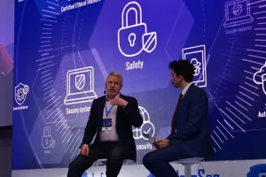 Изкуственият интелект е перфектен инструмент за хакване на човека казва