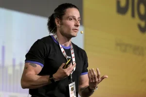 Компаниите които се осмеляват да наемат международно печелят достъп до