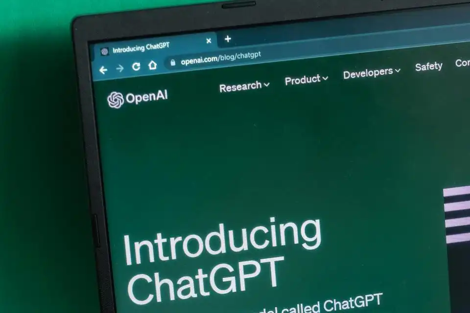 OpenAI дължи възхода на ChatGPT в голяма степен на помощта