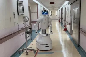 Медицинският робот Nurabot вече се тества в болница за ветерани снимка