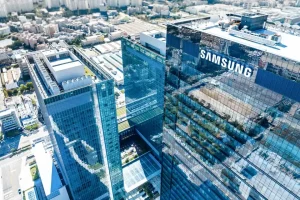 Ключови бизнеси на Samsung изпитват проблеми от различно естество което
